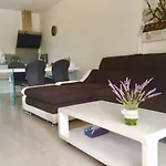 Vila Island With Pool Vir