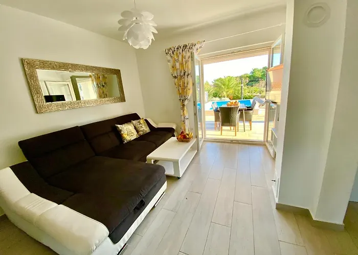 Вилла Island With Pool *